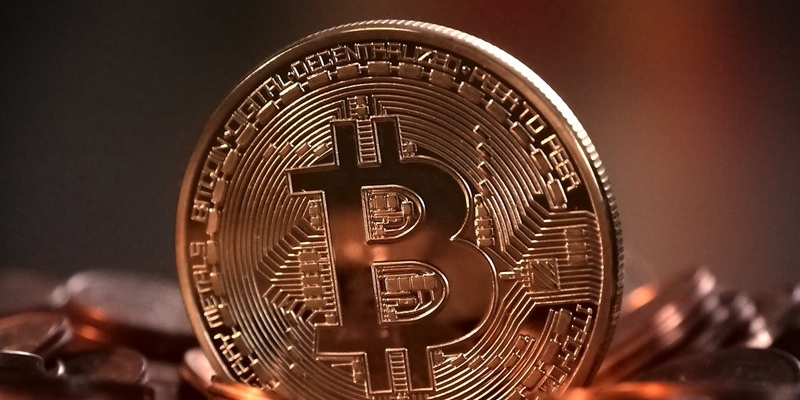 2009 - Nascono i bitcoin (16 anni fa)