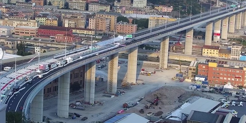 2020 - Inaugurato il nuovo ponte di Genova (4 anni fa).