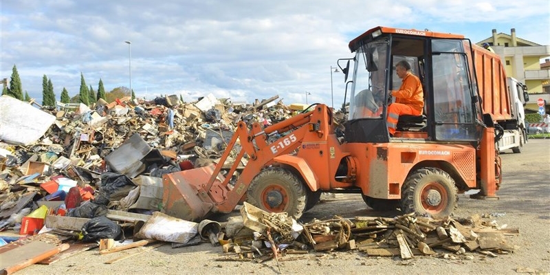 Alia smaltimento materiale