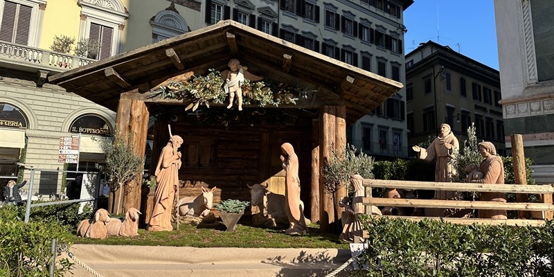 il presepe davanti al Duomo di Firenze