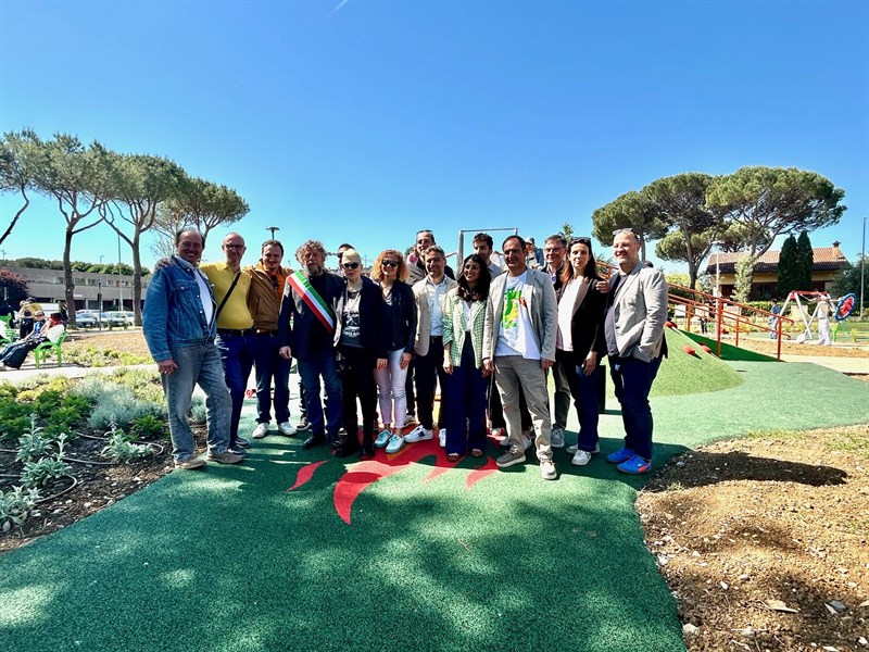 L'inaugurazione del giardino