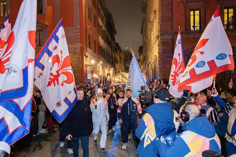 L'arrivo della torcia olimpica a Firenze