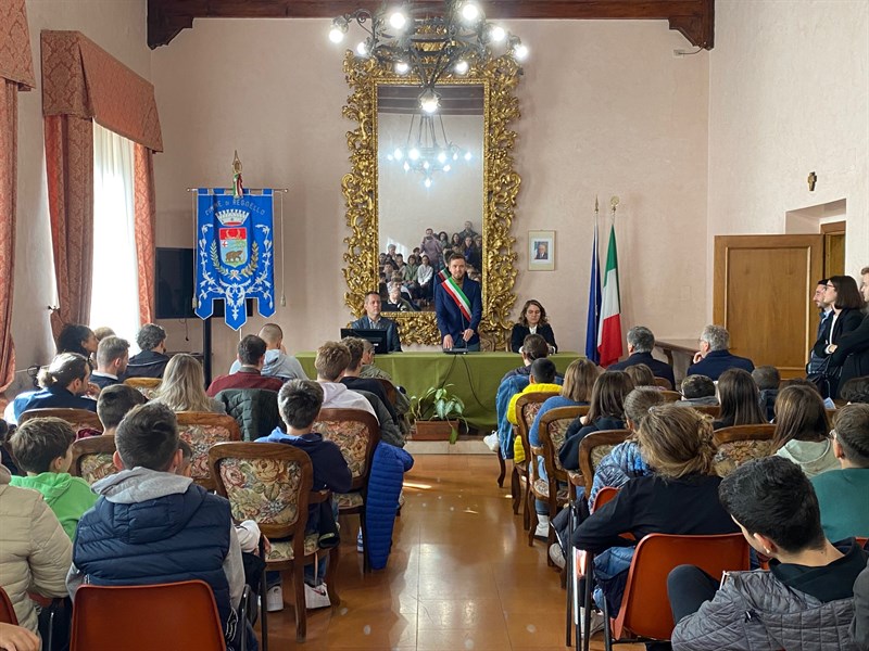 targa in memoria di Falcone, Borsellino, Morvillo e degli agenti della scorta in Sala consiliare di Reggello