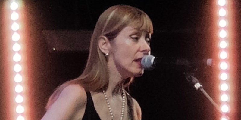 Suzanne Vega