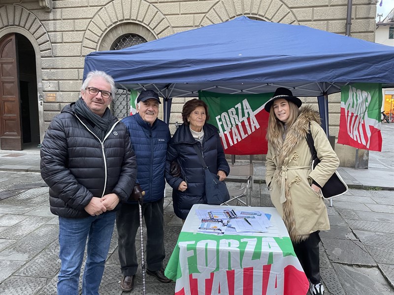 Gazebo a Borgo San Lorenzo con Zeni e Boni