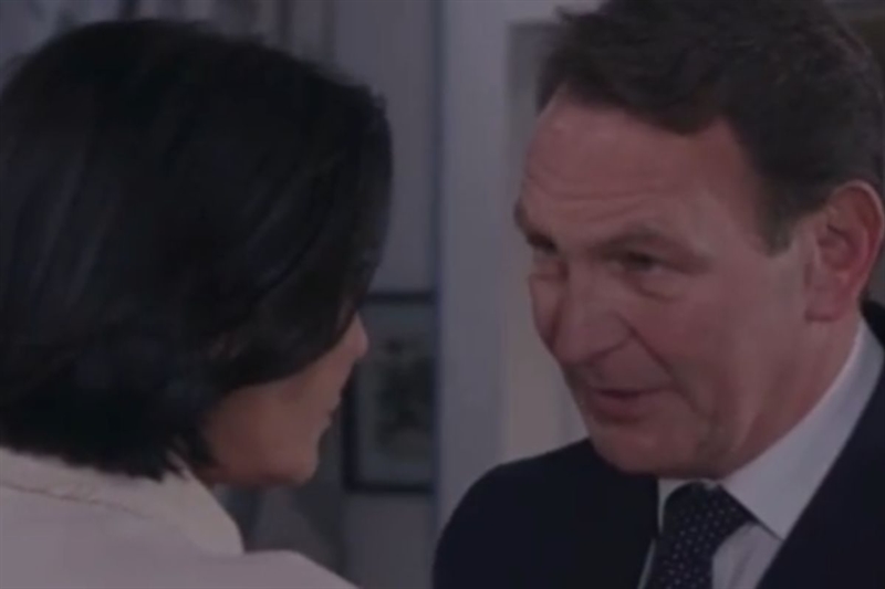 Anticipazioni Un Posto al Sole: Roberto vicino alla libertà?