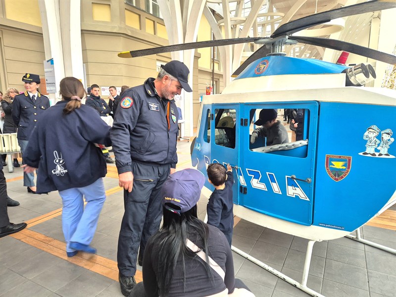 La Polizia al Meyer