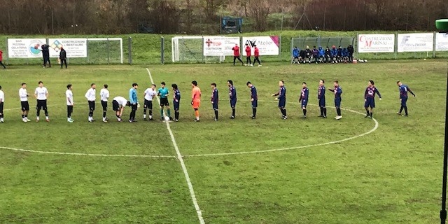 Calcio 2°categoria, B.Barberino - Carbonile: giornata nera del Barberino che incappa in una secca sconfitta da un buon Carbonile