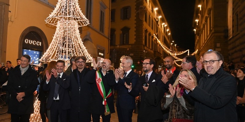 Si accende il Natale a Firenze