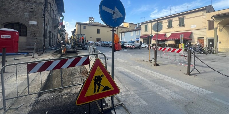 Lavori rete idrica Publiacqua Figline Valdarno