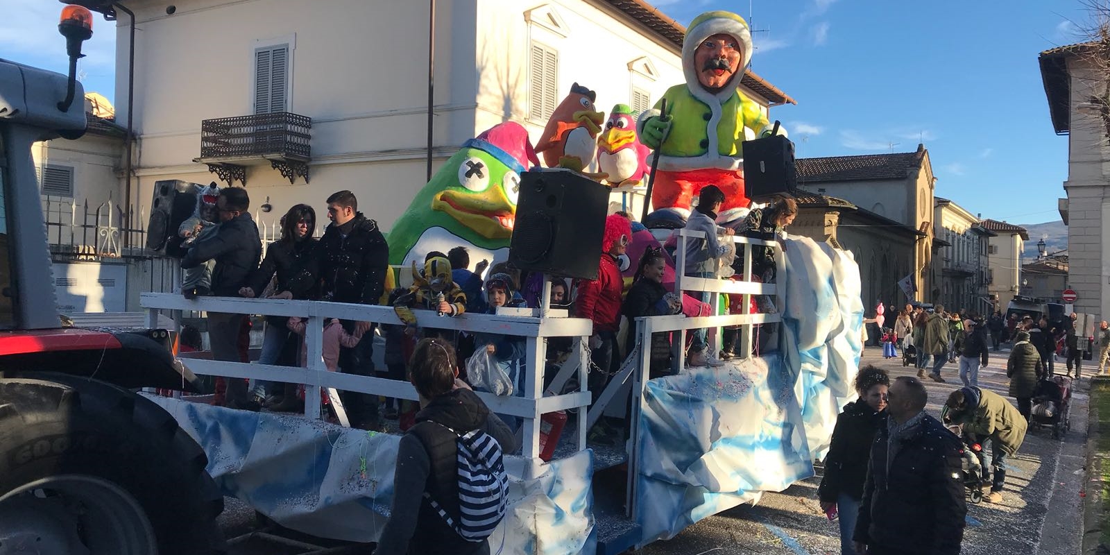 Una sfilata del carnevale a Borgo San Lorenzo. Era il 2018