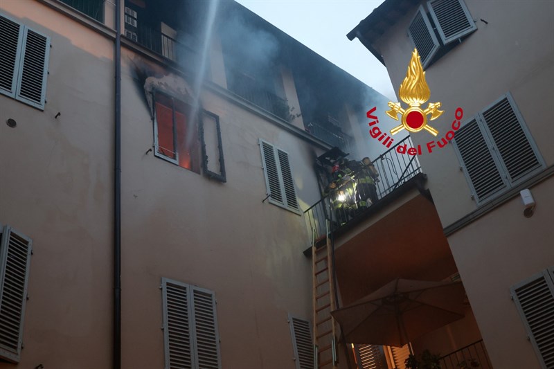 Vigili del Fuoco all'opera in via Baccio Bandinelli