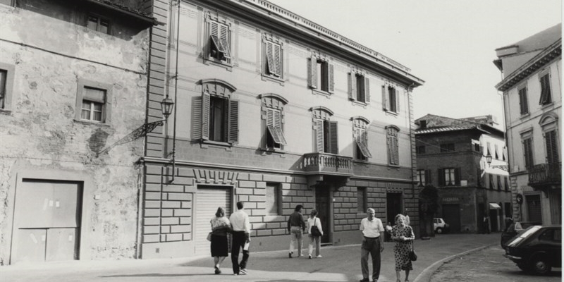 Il Palazzo Mazzocchi, costruito sulle fondamenta dell’antica “Locanda della Pace”.  