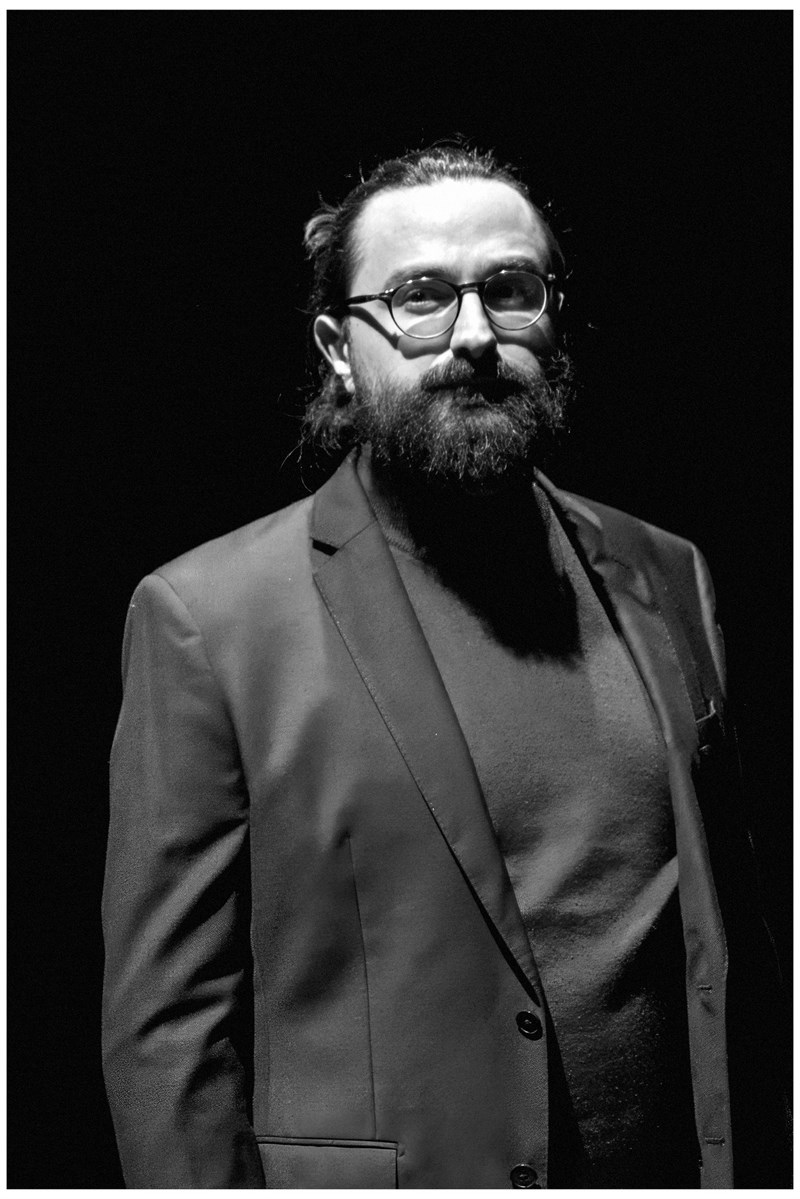 Al Giotto di Vicchio “Latte+ – Allucinazioni di un padre di oggi”