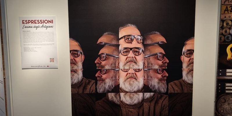 Una delle opere in mostra