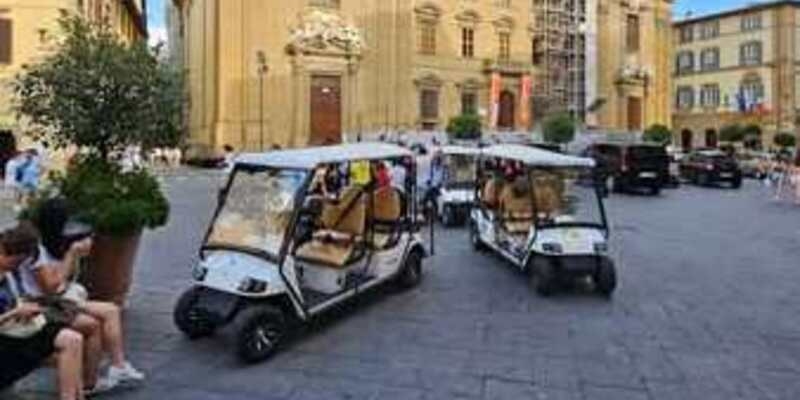 Multato a Firenze un risciò turistico abusivo
