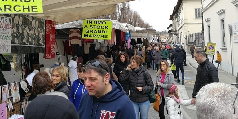  Mercato, immagine di repertorio