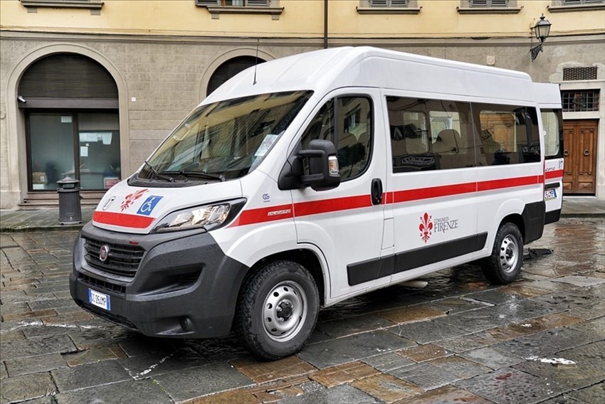 il nuovo bussino green del comune di Firenze