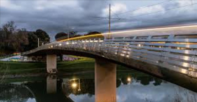 il ponte sull'Arno del tram