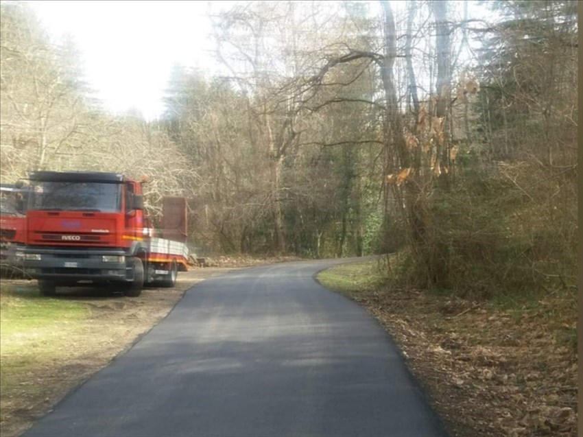 Lavori di asfaltatura nelle strade comunali di Rufina