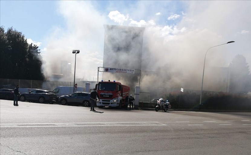 Incendio Carrozzeria Via Pistoiese
