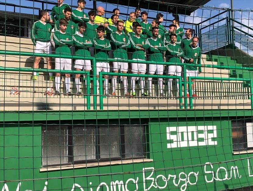 La rosa dei giocatori bianco verdi sulle tribune dello Stadio Comunale “Romanelli”; da domenica prossima  campo.