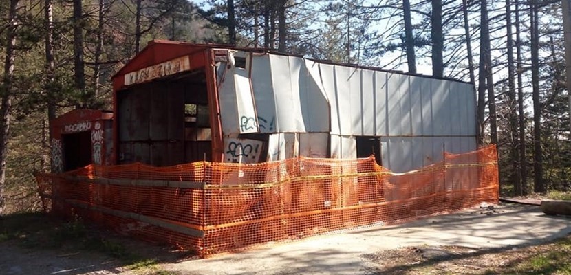 La discarica alla curva di Cencione