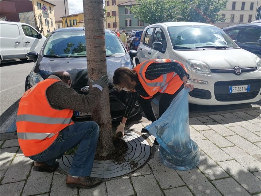 Una mattinata in piazza San Jacopino