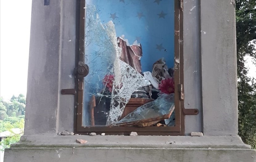 IL tabernacolo rotto