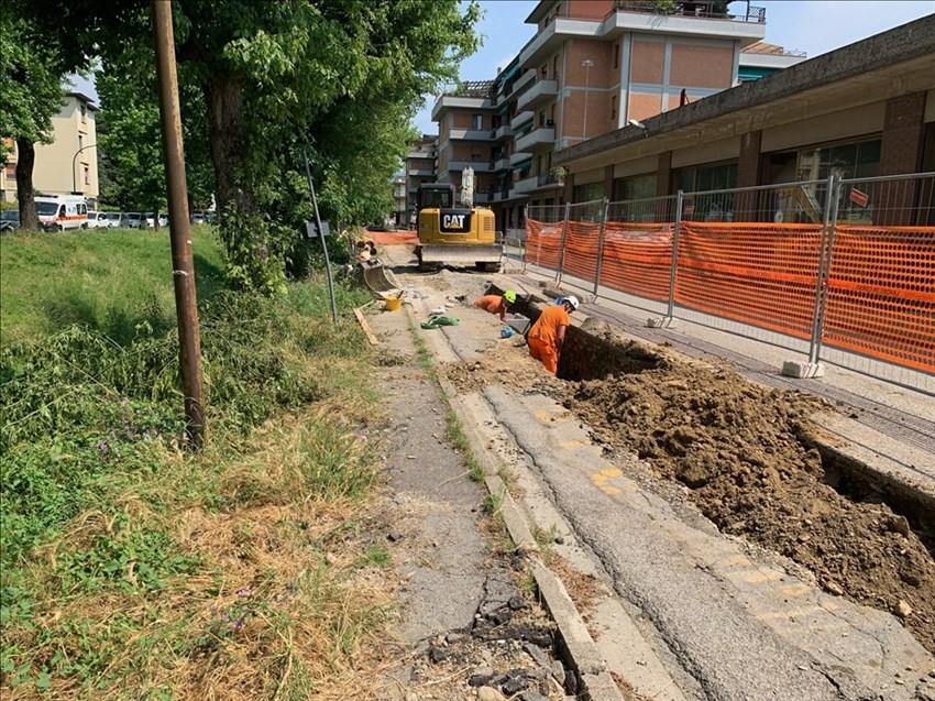 Lavori di sistemazione opere fognarie