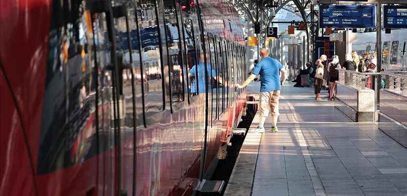 scippatrici alla stazione