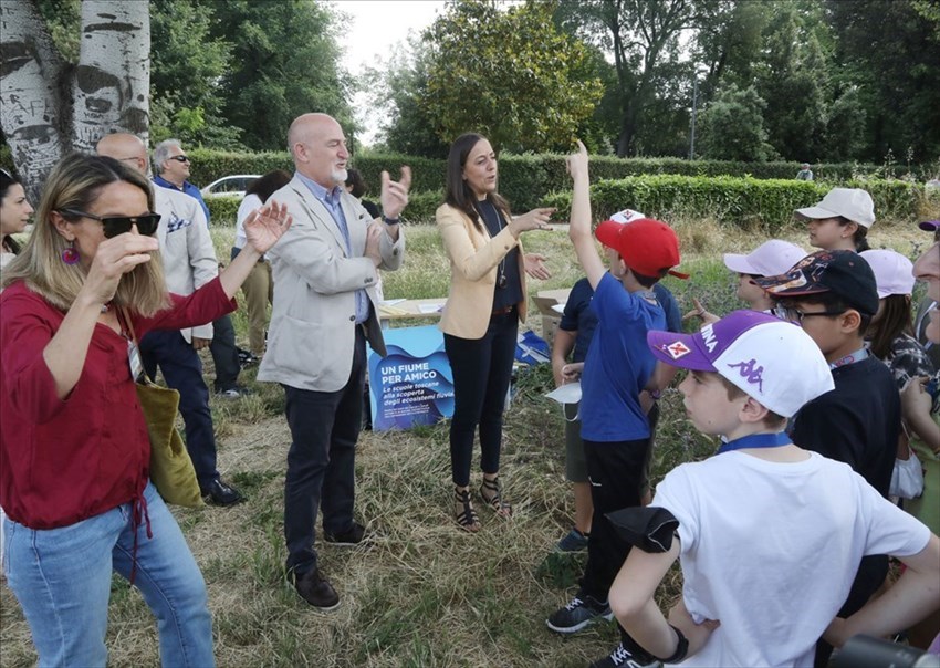 L'incontro alle Cascine fra studenti e autorità