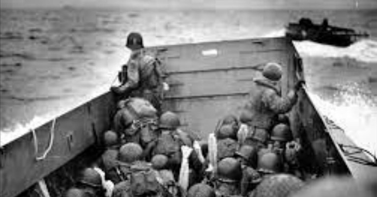 1944, all'alba inizia lo sbarco in Normandia