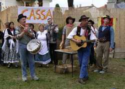 I 'musici di Scarperia incantano la Germania. E intanto i maggiaioli...
