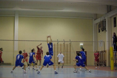 Pallavolo: Over Jeans Volley Scarperia, che batosta!