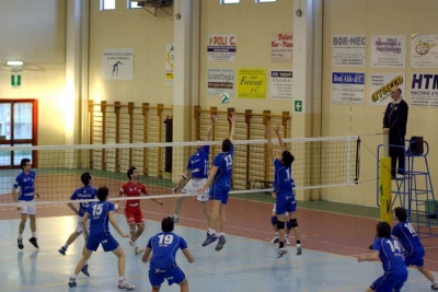Pallavolo: Over Jeans, ancora una sconfitta in trasferta