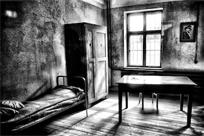 E adesso sono nel vento: una mostra del Photo Club per non dimenticare gli orrori dei campi di sterminio