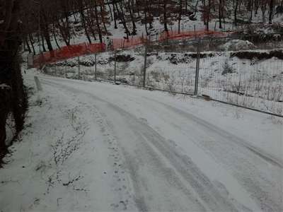 Mugello. Nevicate copiose per tutta la mattina sulle frazioni. Le previsioni... e sabato...