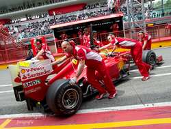 Test F1. Le foto di OK!Mugello della prima giornata. Con tutti i tempi...