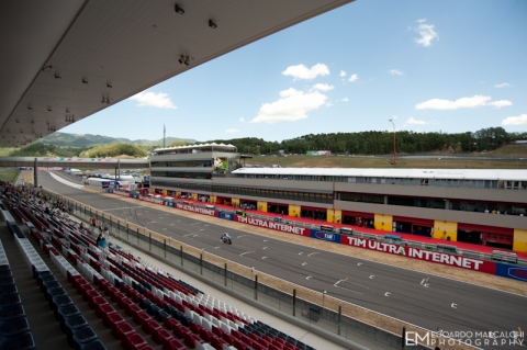 MotoGP: Le prime foto esclusive del moto mondiale 2012