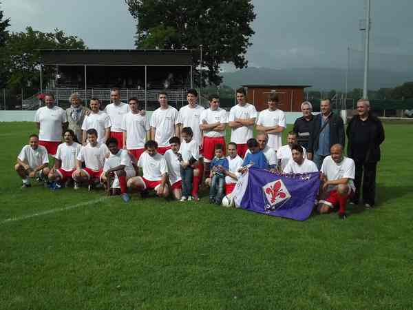 Tutti in campo per Mario. Cronaca e foto della giornata...