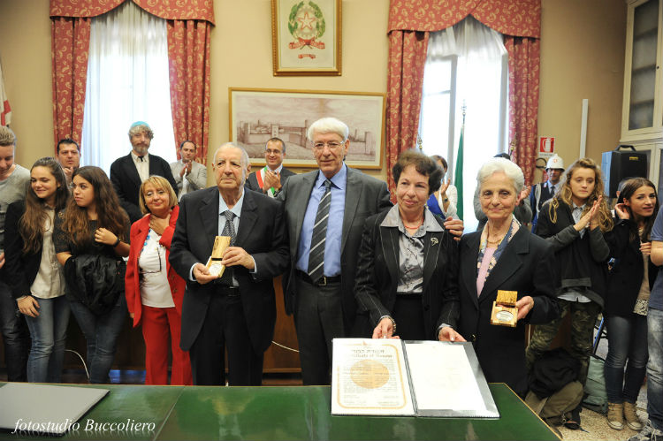 Antonio Gigli e Don Corsini “Giusto fra le Nazioni”. Cronaca e foto...