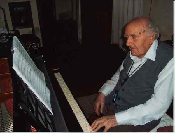 Roma. Muore a 97 anni il mugellano Monsignor Domenico Bartolucci, ricordo