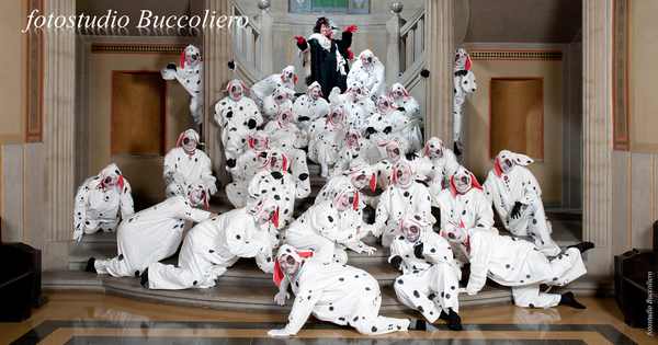 Sorriso di Bruna. Presentato il calendario (esilarante) 2014. Le foto più belle...