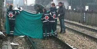 Vicchio, tragedia in stazione. 39enne investito e ucciso dal treno