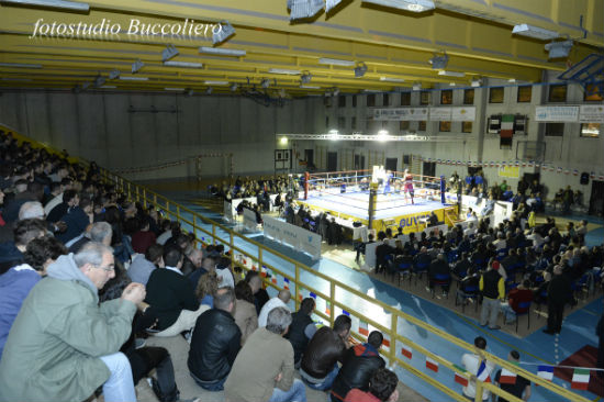 Italia Francia di Boxe un grande successo a Borgo. Foto...