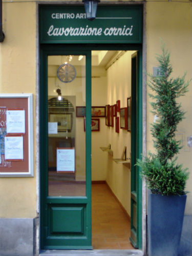 Successo della mostra di Tronconi a Borgo