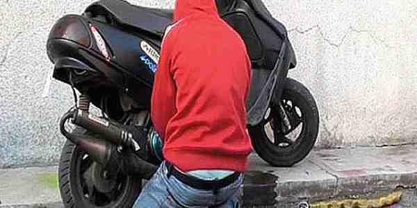 Borgo. Rubano motorino a scuola, denunciati due minorenni