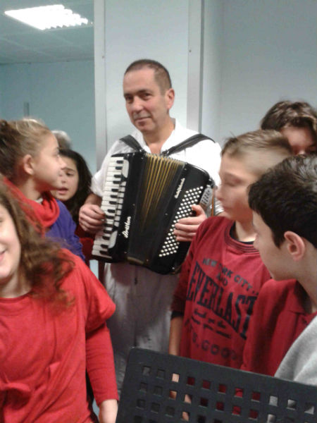 I canti natalizi all’ospedale di Borgo