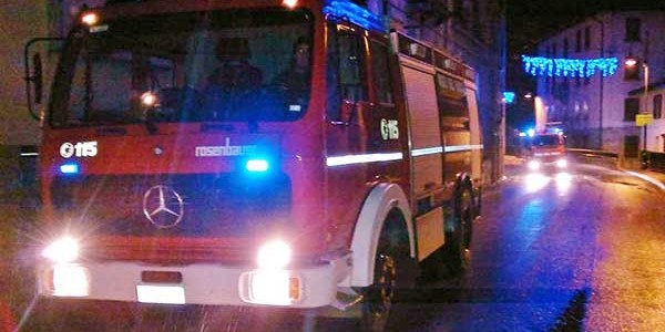 Firenzuola. Madre eroica tra le fiamme per i figli, e ci sono tracce di liquido infiammabile